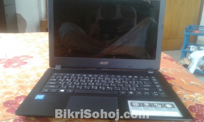 Acer 4GB ram